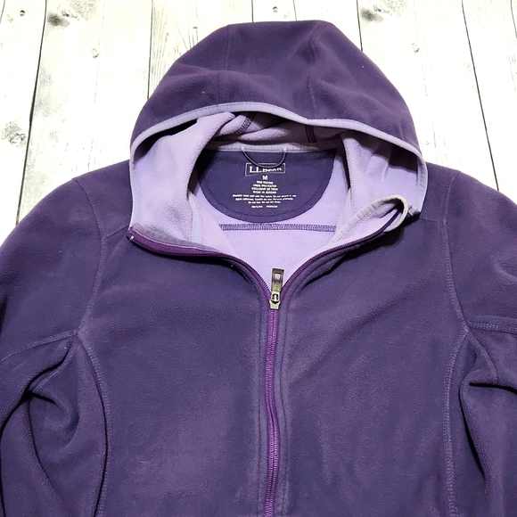L.L. Bean Womens Medium Regular Purple Zippered Hooded jacket - Picture 2 of 8
